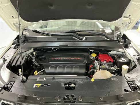 Used 2019 Jeep Compass Latitude image 26