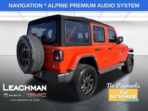 Used 2018 Jeep Wrangler Unlimited Sahara image 3