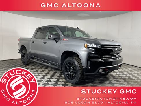 Used 2021 Chevrolet Silverado 1500 LT Trail Boss w/ Bed Protection Package image 1