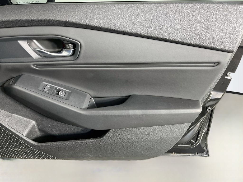 Used 2024 Honda Accord EX image 32