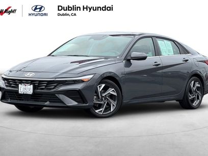 Certified 2025 Hyundai Elantra Limited