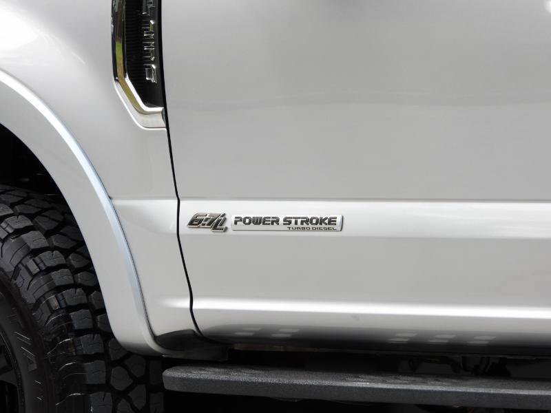 Used 2020 Ford F250 Crew Cab Lariat w/ Tremor Off-Road Package AWD/4WD image 21
