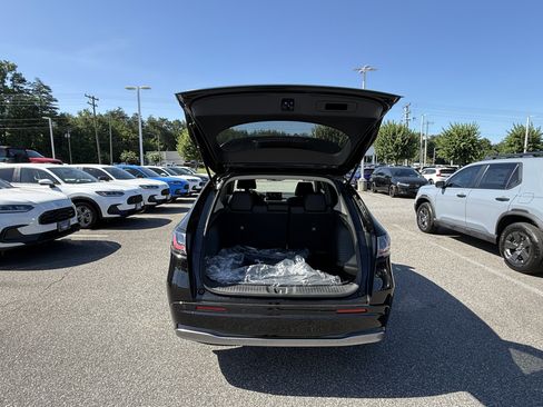 New 2026 Honda HR-V EX-L image 32