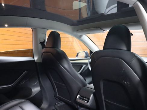 Used 2023 Tesla Model Y Long Range image 56