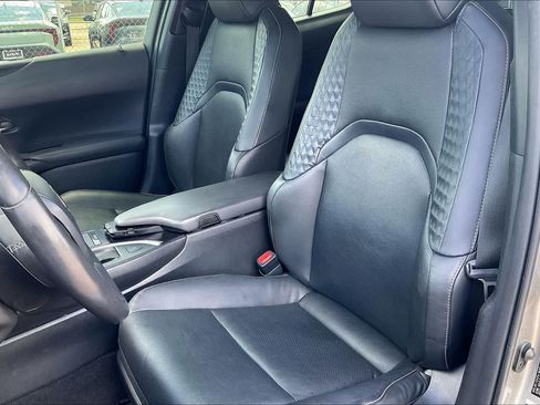 Used 2020 Lexus UX 200 w/ Premium Package FWD image 10