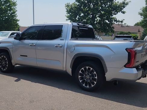 Used 2023 Toyota Tundra Limited AWD/4WD image 7