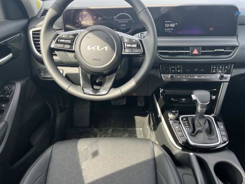 New 2026 Kia Seltos EX image 12