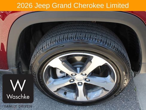 Used 2026 Jeep Grand Cherokee Limited w/ Trailer Tow Package AWD/4WD image 14