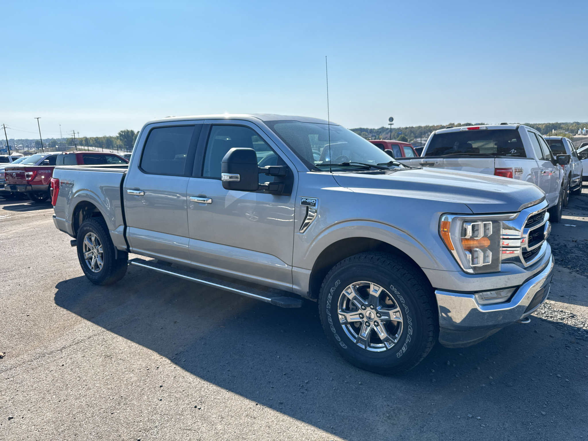 Used 2021 Ford F150 XLT w/ Equipment Group 302A High AWD/4WD image 4