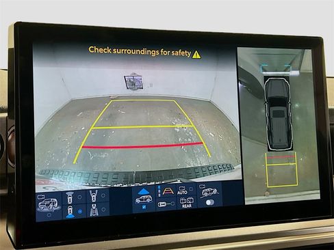 Used 2025 Toyota 4Runner TRD Off-Road Premium w/ Tow Technology Package image 11