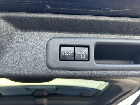 Used 2024 Toyota Sequoia Limited image 29