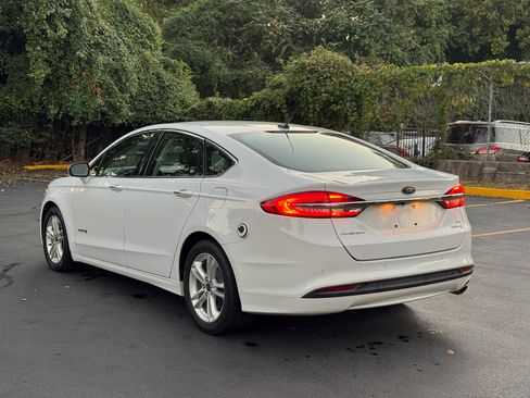 Used 2018 Ford Fusion SE w/ Equipment Group 602A image 5