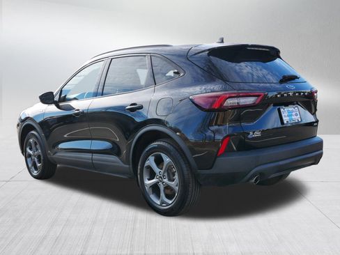 Used 2025 Ford Escape ST-Line image 5