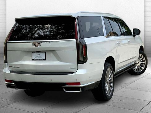 Used 2021 Cadillac Escalade ESV Premium Luxury w/ Driver Assist Tech Package AWD/4WD image 12