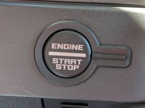 Used 2026 Ford Bronco Raptor AWD/4WD image 37