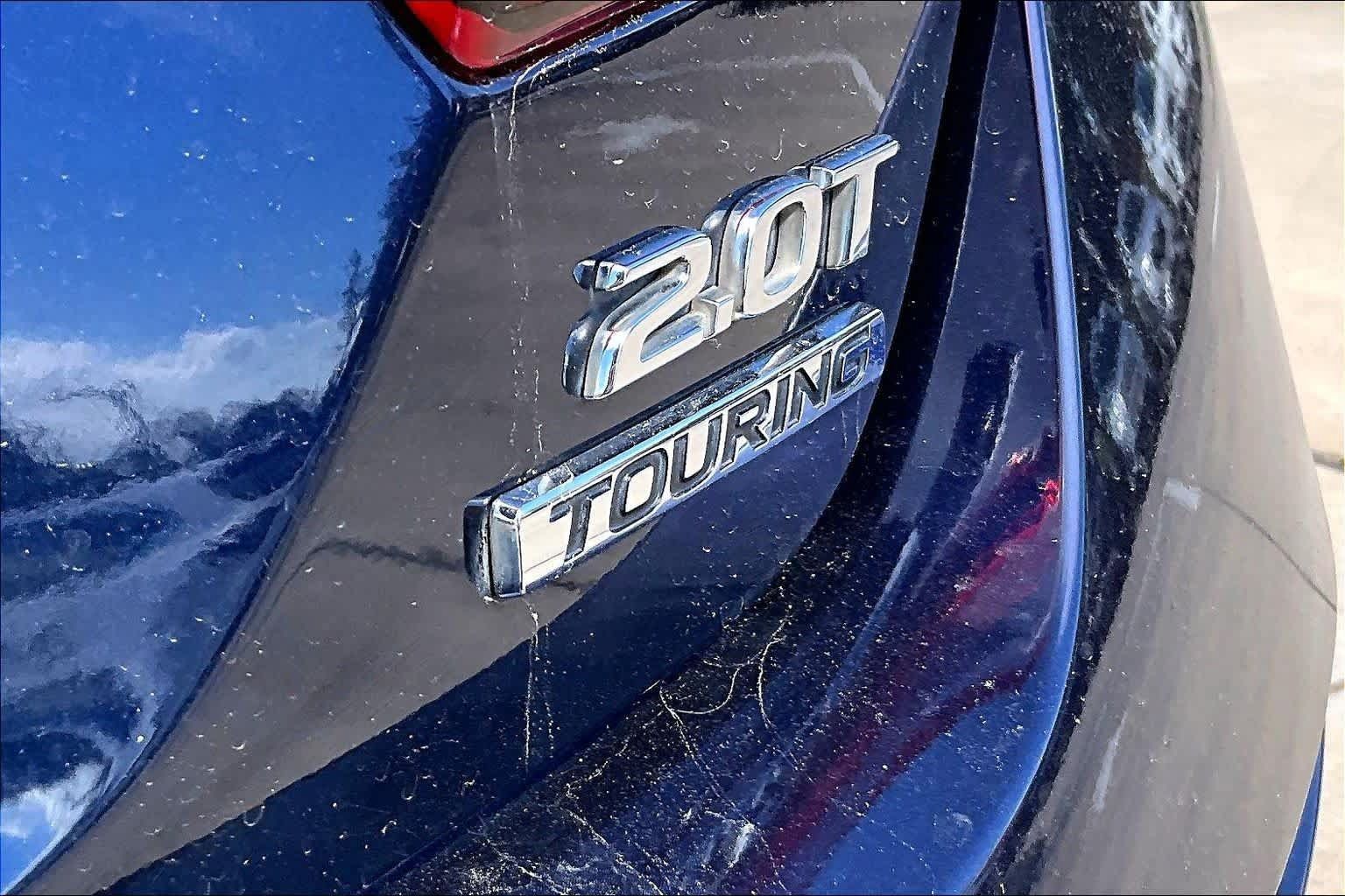 Used 2018 Honda Accord Touring image 10
