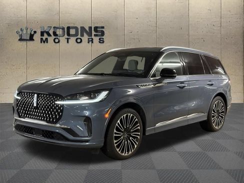 New 2026 Lincoln Aviator Black Label w/ Dynamic Handling Package AWD/4WD image 1