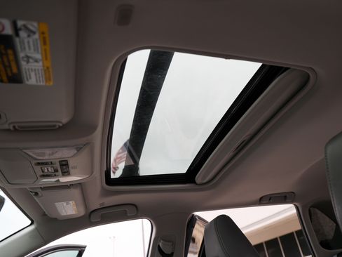 Certified 2025 Toyota RAV4 XLE Premium image 27