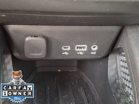 Used 2023 Chevrolet TrailBlazer RS w/ Convenience Package AWD/4WD image 23