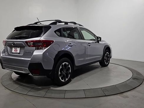Certified 2023 Subaru Crosstrek 2.0i image 6