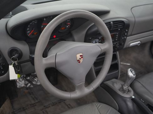 Used 2003 Porsche Boxster image 14