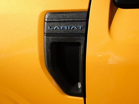 Used 2023 Ford Maverick Lariat w/ Lariat Luxury Package image 49