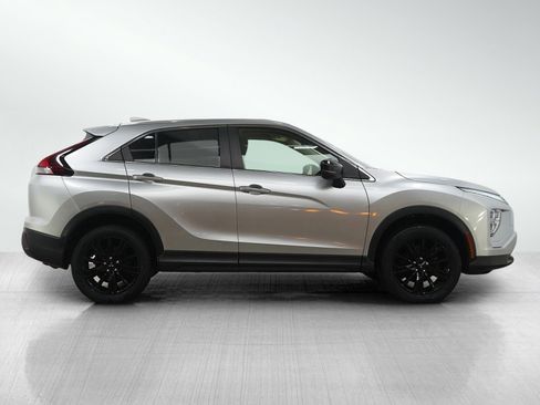 Used 2023 Mitsubishi Eclipse Cross LE AWD/4WD image 6