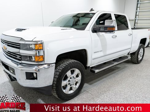Used 2018 Chevrolet Silverado 2500 LTZ w/ Duramax Plus Package image 2