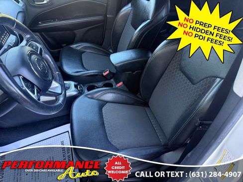 Used 2019 Jeep Compass Latitude w/ Cold Weather Group AWD/4WD image 22