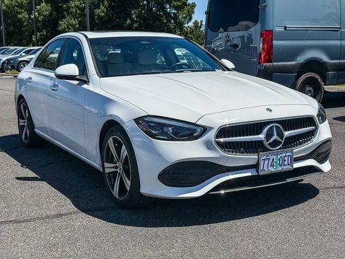 Used 2023 Mercedes-Benz C 300 4MATIC Sedan image 5