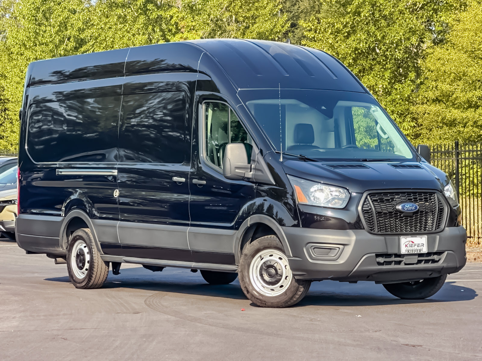 Used 2023 Ford Transit 250 148 High Roof Extended w/ Load Area Protection Package RWD image 2