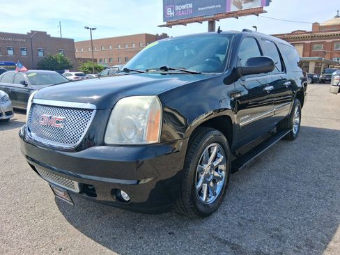 Used 2012 GMC Yukon XL Denali AWD/4WD image 3