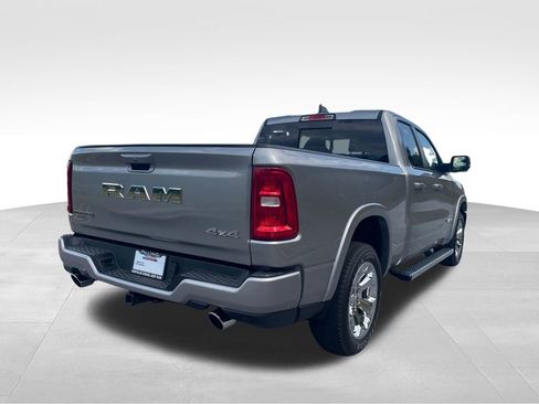 Used 2025 RAM 1500 Big Horn AWD/4WD image 5