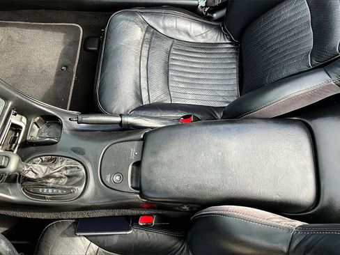 Used 2002 Chevrolet Corvette Convertible w/ Preferred Equipment Group2 image 14