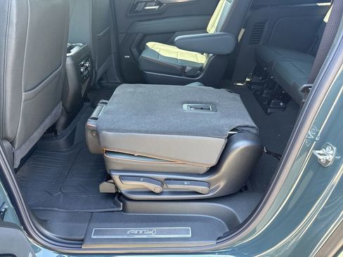 New 2026 GMC Yukon XL AT4 w/ AT4 Premium Plus Package AWD/4WD image 62