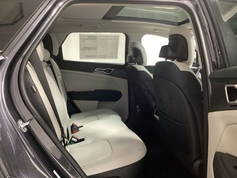 New 2026 Kia Sportage EX AWD/4WD image 11