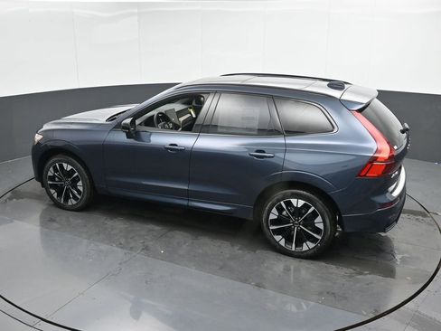 New 2026 Volvo XC60 B5 Plus w/ Protection Package Premier image 36