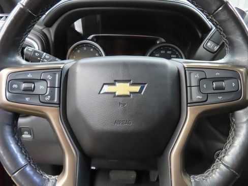 Used 2022 Chevrolet Silverado 1500 High Country w/ Technology Package image 63