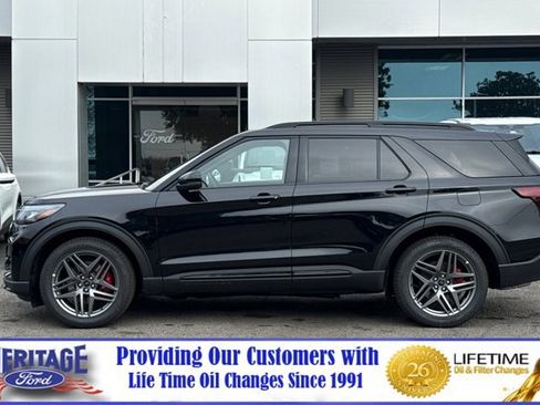 New 2026 Ford Explorer ST w/ Sun And Sound Package image 7