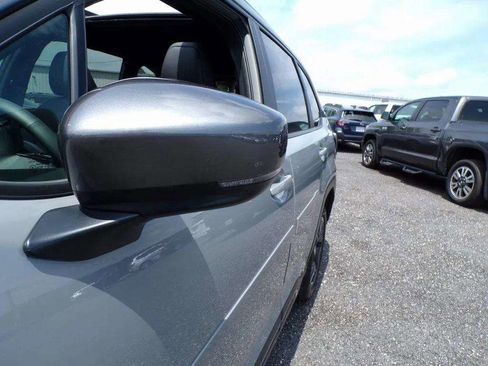 Certified 2025 Subaru Forester Limited image 25