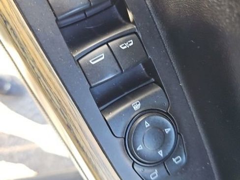 Used 2019 GMC Acadia Denali image 34