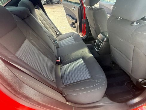 Used 2023 Dodge Charger SXT image 16