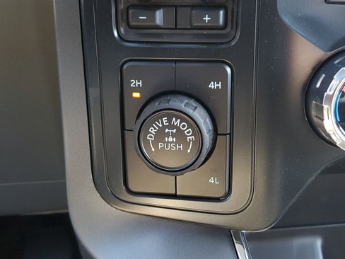 New 2026 Ford F150 XLT w/ Equipment Group 302A MID image 30