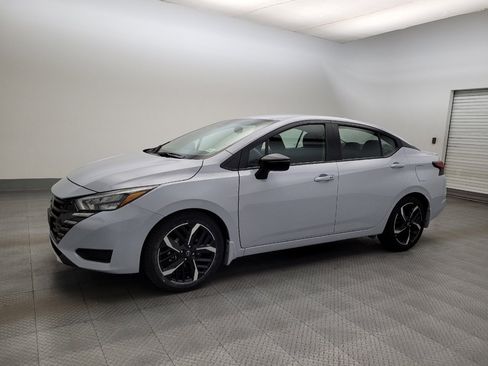 Used 2024 Nissan Versa SR w/ Trunk Package image 2