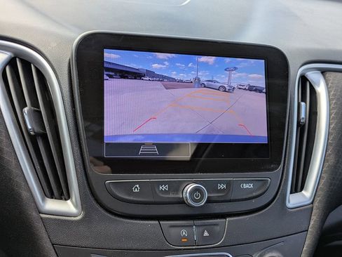 Used 2024 Chevrolet Malibu LT image 17