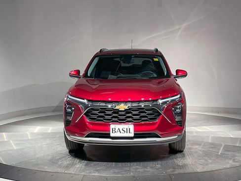Certified 2024 Chevrolet Trax LT image 9