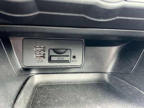 Used 2017 MAZDA MAZDA3 Sport w/ Preferred Equipment Package image 30