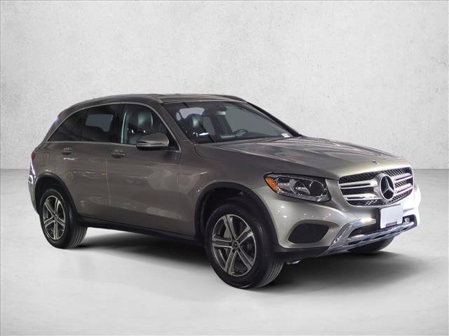 Used 2019 Mercedes-Benz GLC 300 image 3