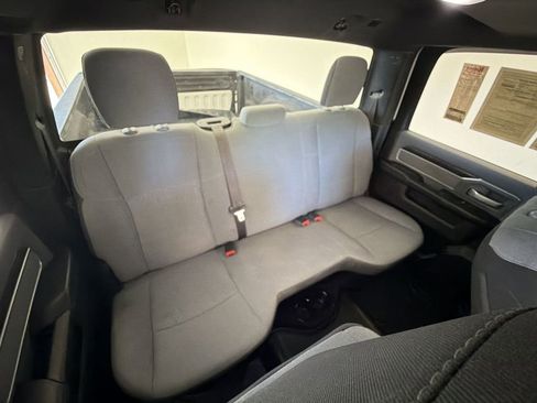 Used 2021 RAM 2500 Big Horn image 28