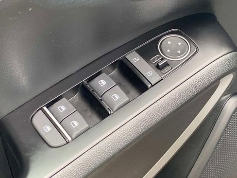 Used 2024 Kia Soul LX w/ Option Group 015 image 13